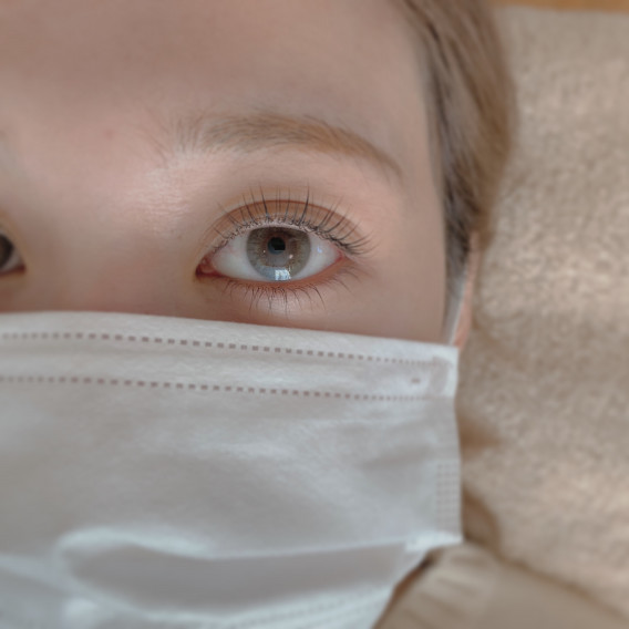 上下アイラッシュで小顔効果