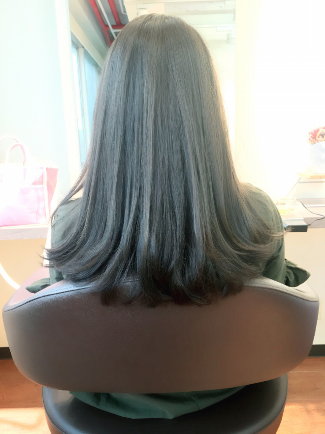 オリーブグレーの透明感 フリーランス美容師 市原 渉 のblog オリーブグレーの透明感 フリーランス美容師 市原 渉 のblog
