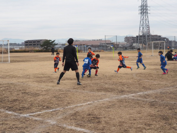 1 10 月 キッズリーグ1年生大会 予選リーグ 1年生 ソルプラスfc