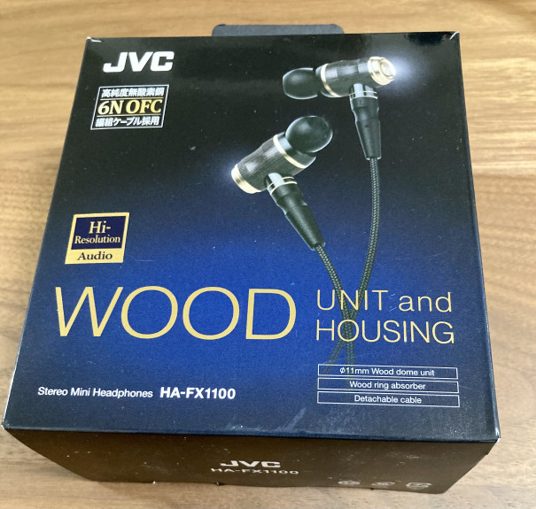 中古】JVCケンウッド JVC HA-FD01 カナル型イヤホン CLASS-S SOLIDEGE 