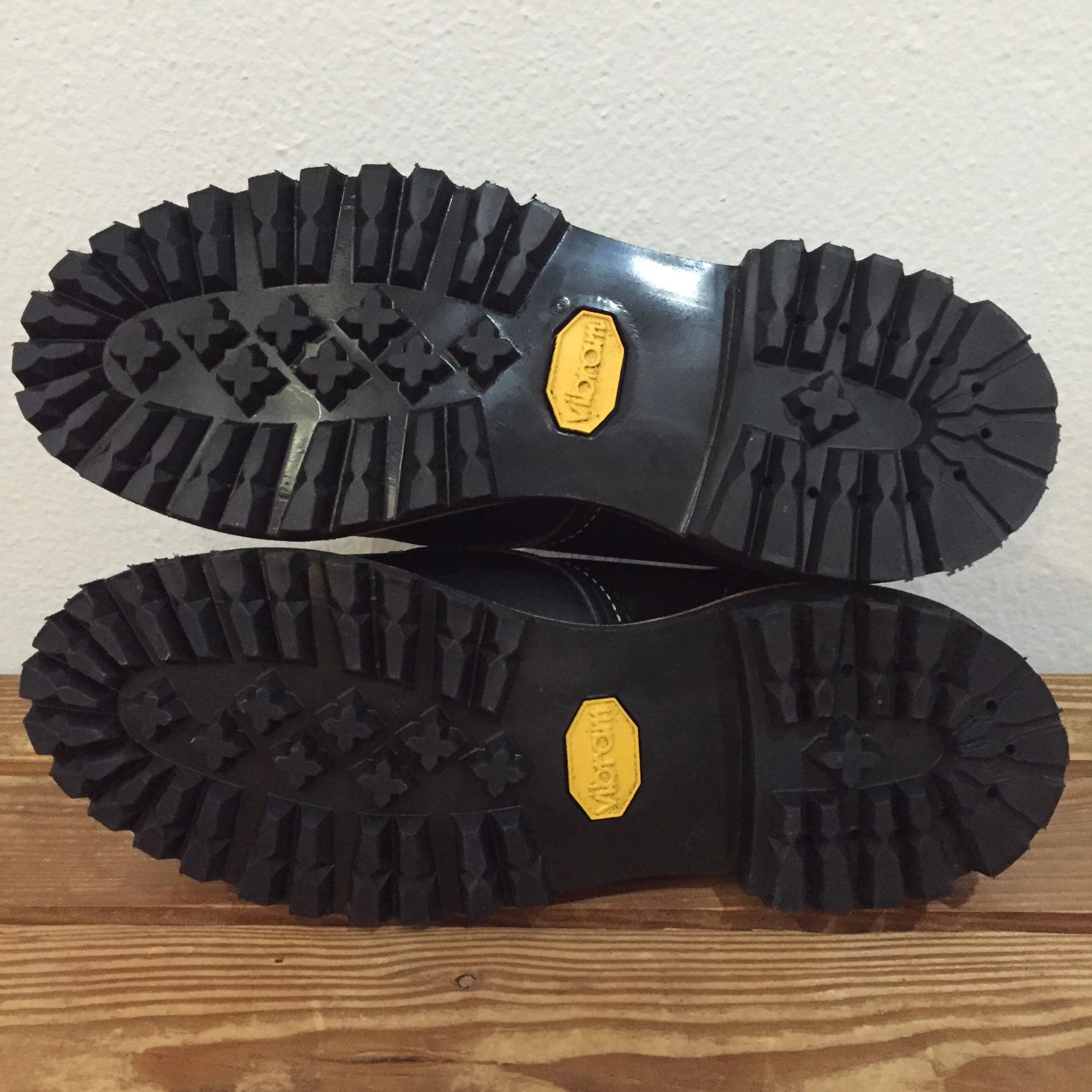 レッドウィング8176 ビブラムソール ブラック「クローム」 | ほぼ