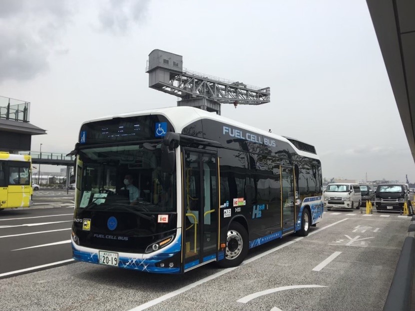 横浜を駆ける未来のバス | はまみらいプロジェクト from横浜国立大学