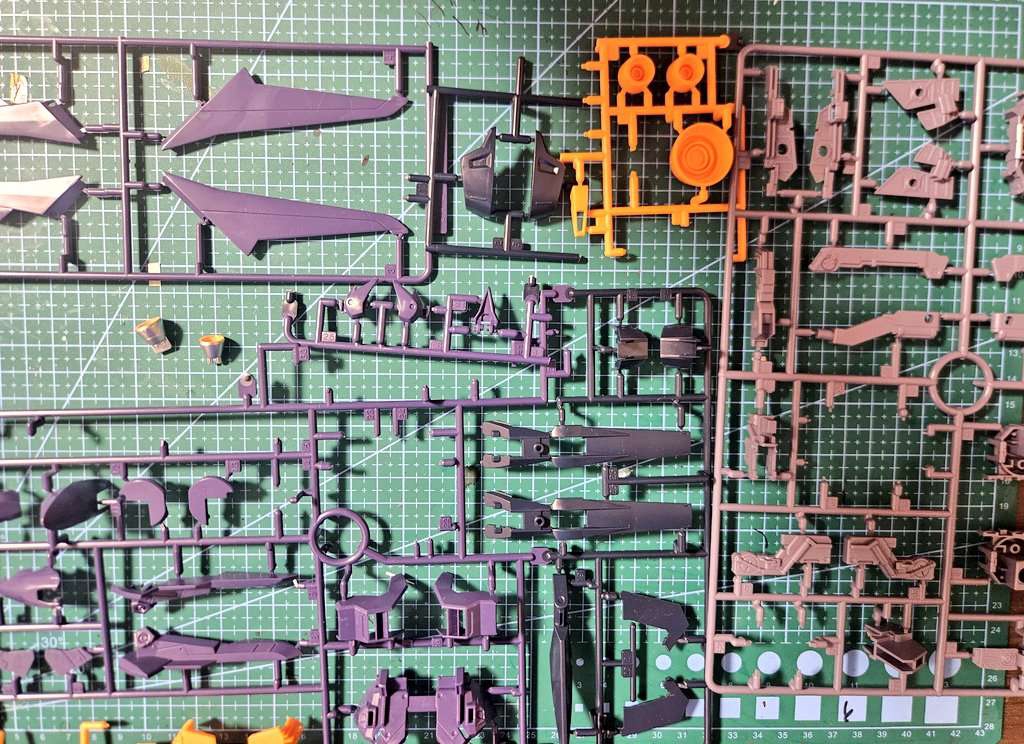 HG ギャプランTR-5「フライルー] (ティターンズ仕様)(A.O.Z RE