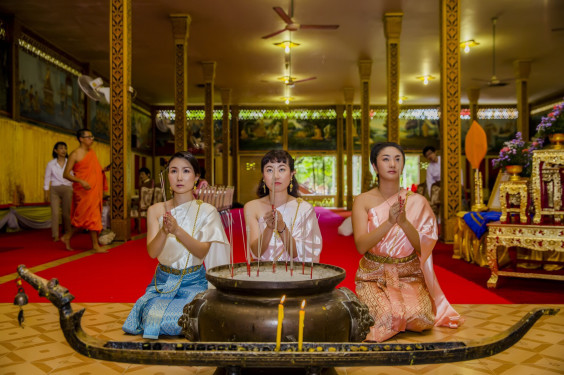 ウェディングドレスは着ない タイの民族衣装を纏って 海外挙式を叶えるin Thailand Phuket Marriage Project