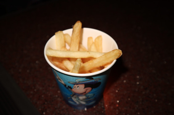 ディズニーシー フレンチフライポテト 16 11 3 金太郎5050 加須市より発進