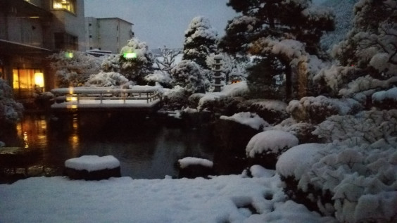 12月12日今年最初の積雪です 下呂温泉 望川館