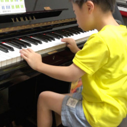 70以上 両手をあげる 無料ダウンロードアイコン