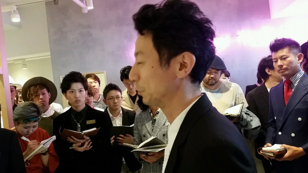 祝 リニューアルオープンセレモニー 崎山恭史 Hair Make Earth 祝 リニューアルオープンセレモニー 崎山恭史 Hair Make Earth