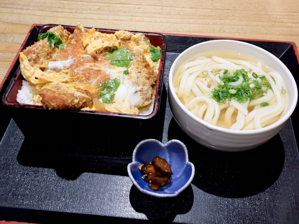 麺むすび 本格手打うどん 麺むすび 讃岐うどん 平蔵