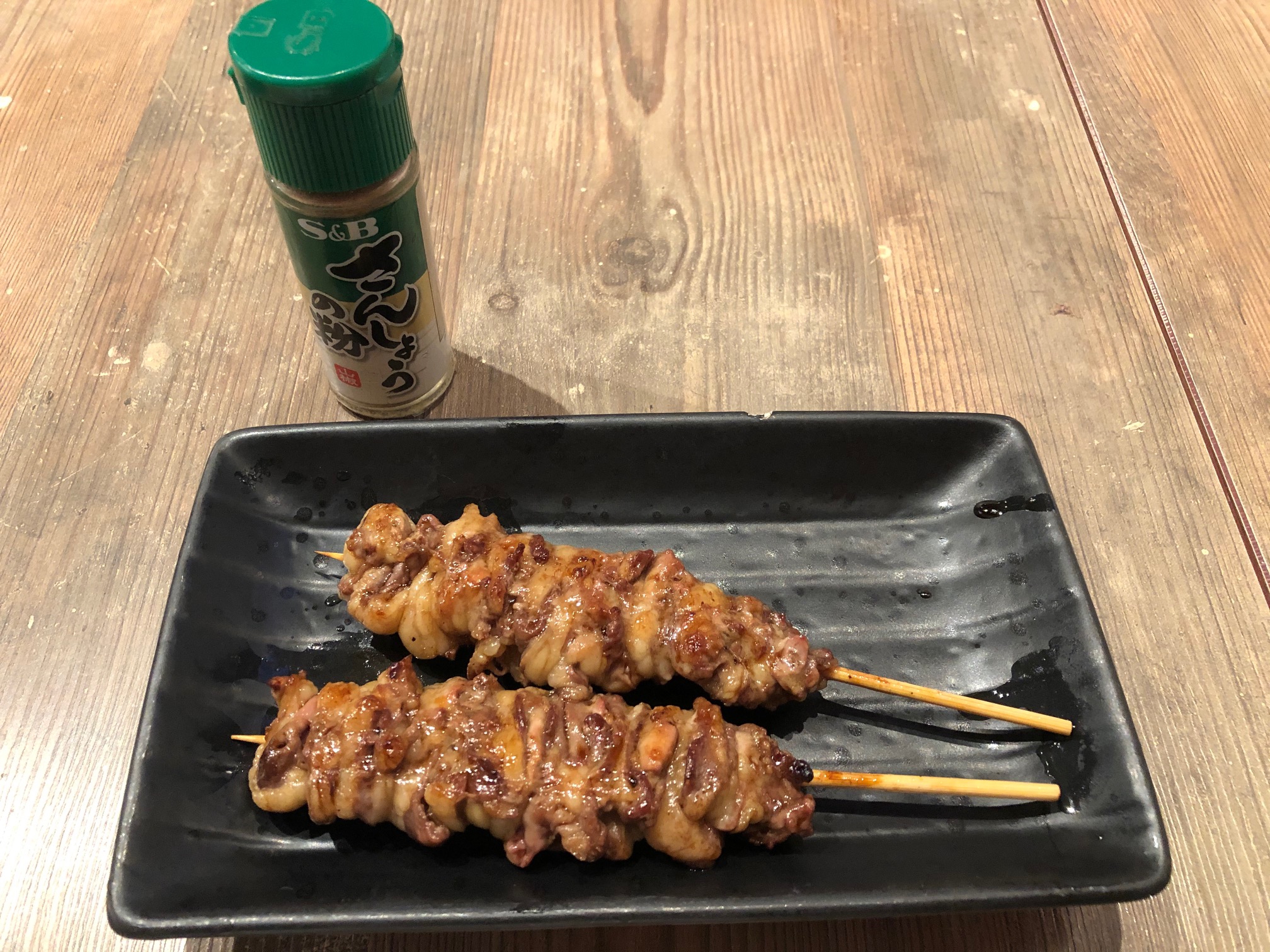 焼き鳥 つなぎ と は 人気