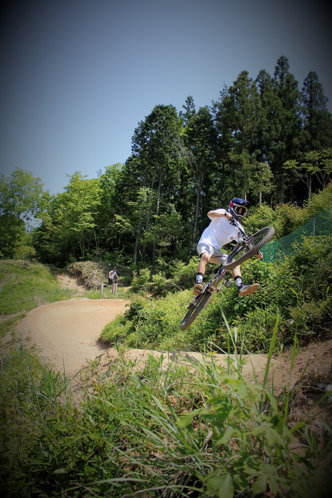 スペシャルサンクス Rookies Mtb Park 岐阜県土岐市のマウンテンバイク専用パーク