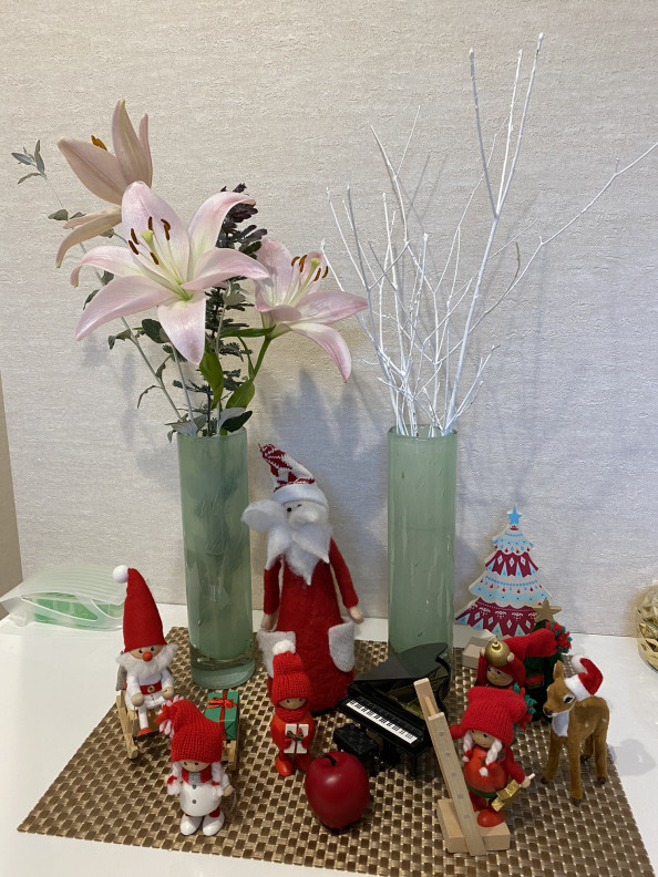 百合の花 花粉あり なし おんがくとアートのきょうしつ T Co