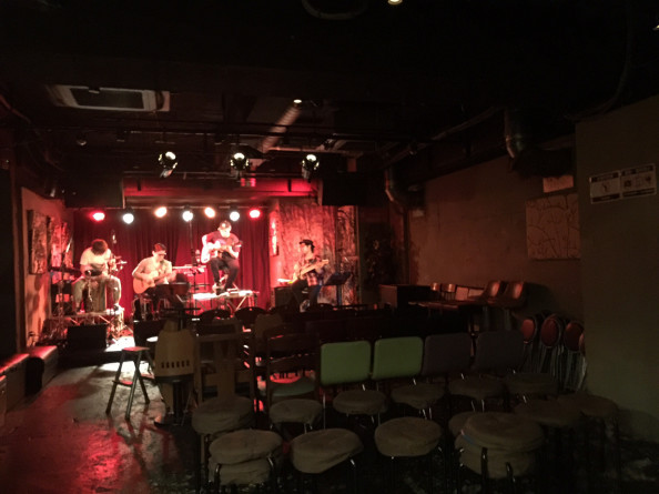 発表会の会場 渋谷gee Ge おんがくとアートのきょうしつ T Co