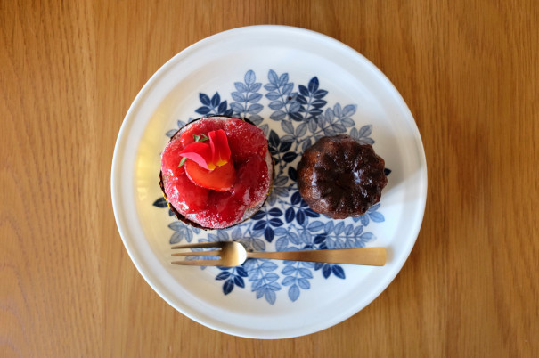 Bouquet D Espoir ブーケデスポワール で ケーキとカヌレ 石川町 たべのみくらし Bouquet D Espoir ブーケデスポワール で ケーキとカヌレ 石川町 たべのみくらし