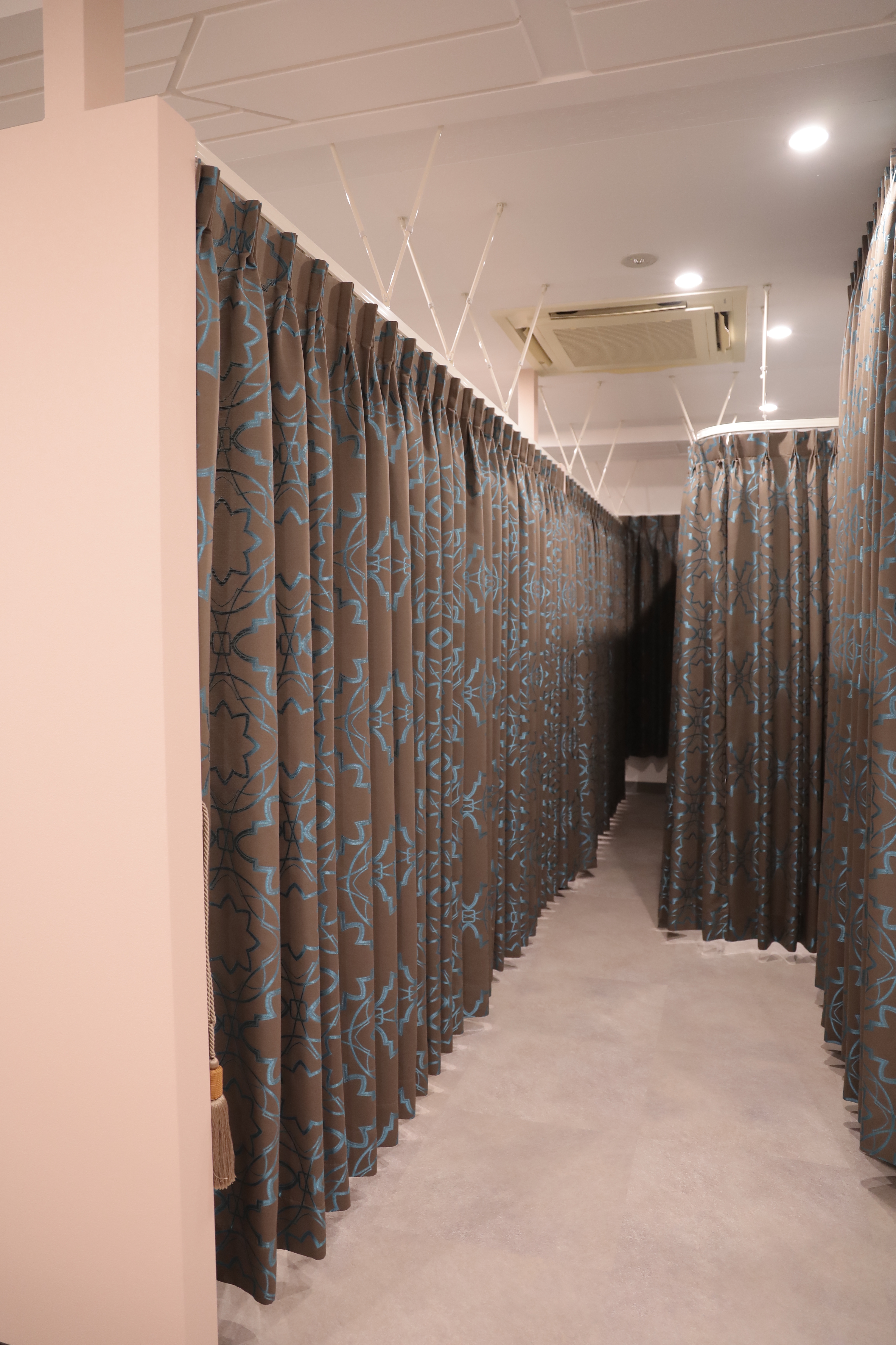 サロンドカメリア