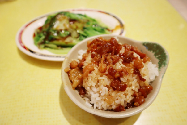 店小二魯肉飯 新北市三重人気魯肉飯対決 前編 台湾いとしこいし 店小二魯肉飯 新北市三重人気魯肉飯対決 前編 台湾いとしこいし