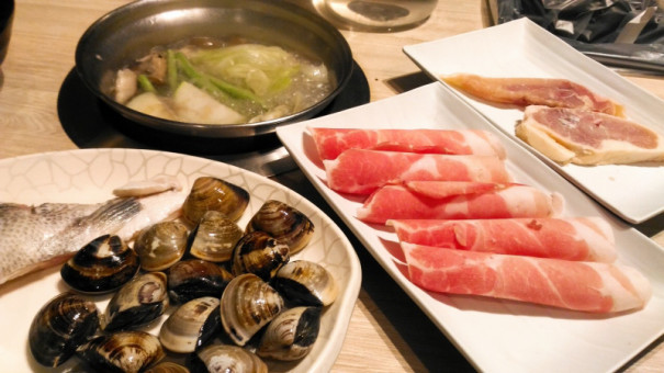 鍋爸 個人鍋食べ放題deソロデビュー 台湾いとしこいし