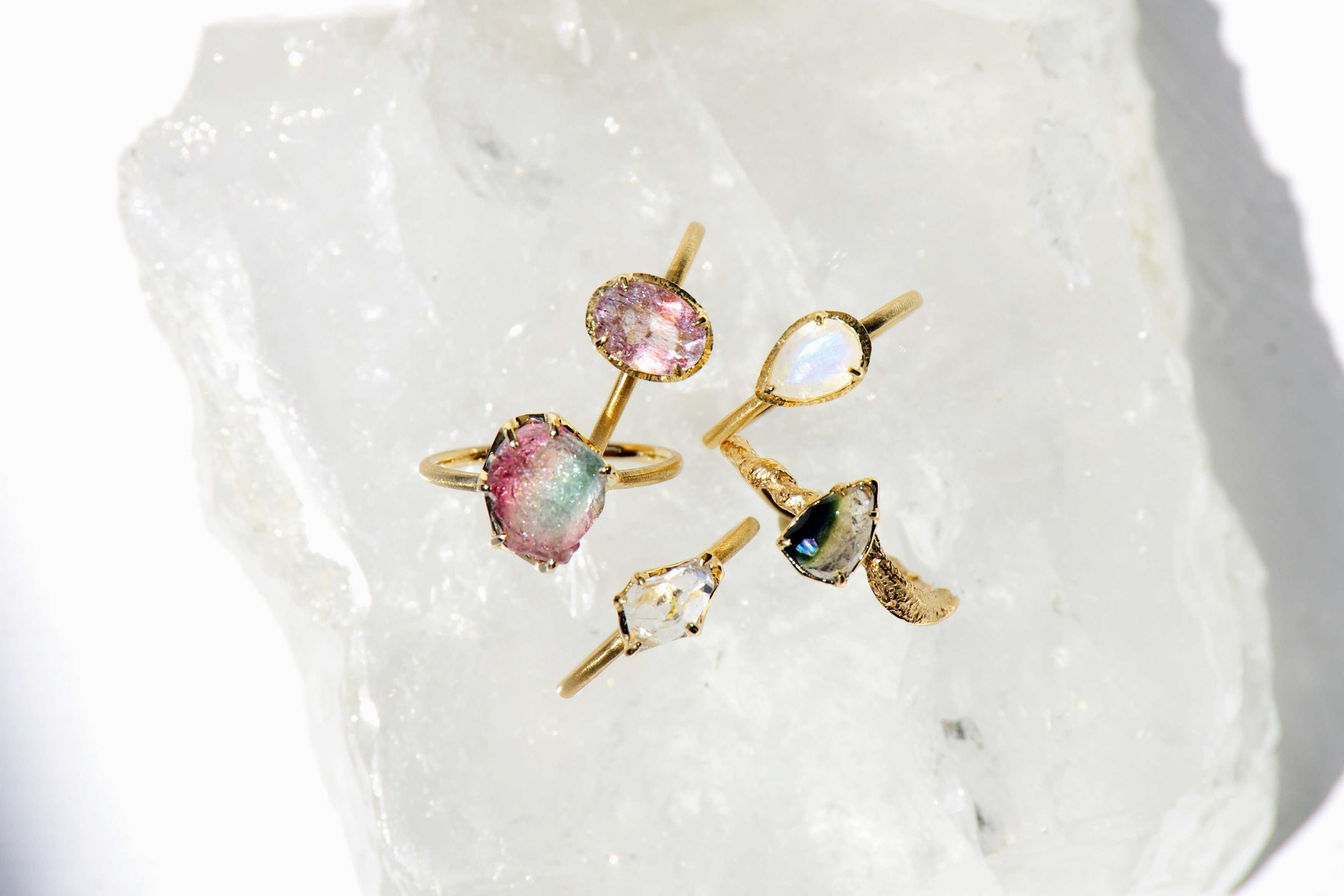 出展者】Ryo Yoshida | 旅する石屋