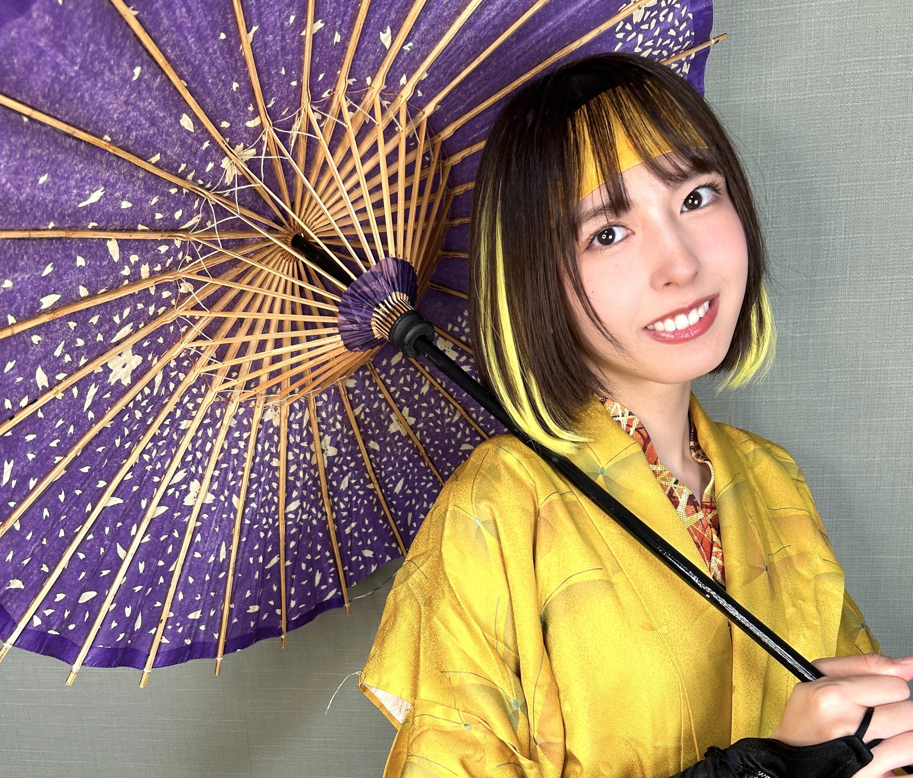 安達知江　ガール　girl　お花 安達知江 girl お花 星 ガラス オブジェ 安達知江 | もみじ市 2018