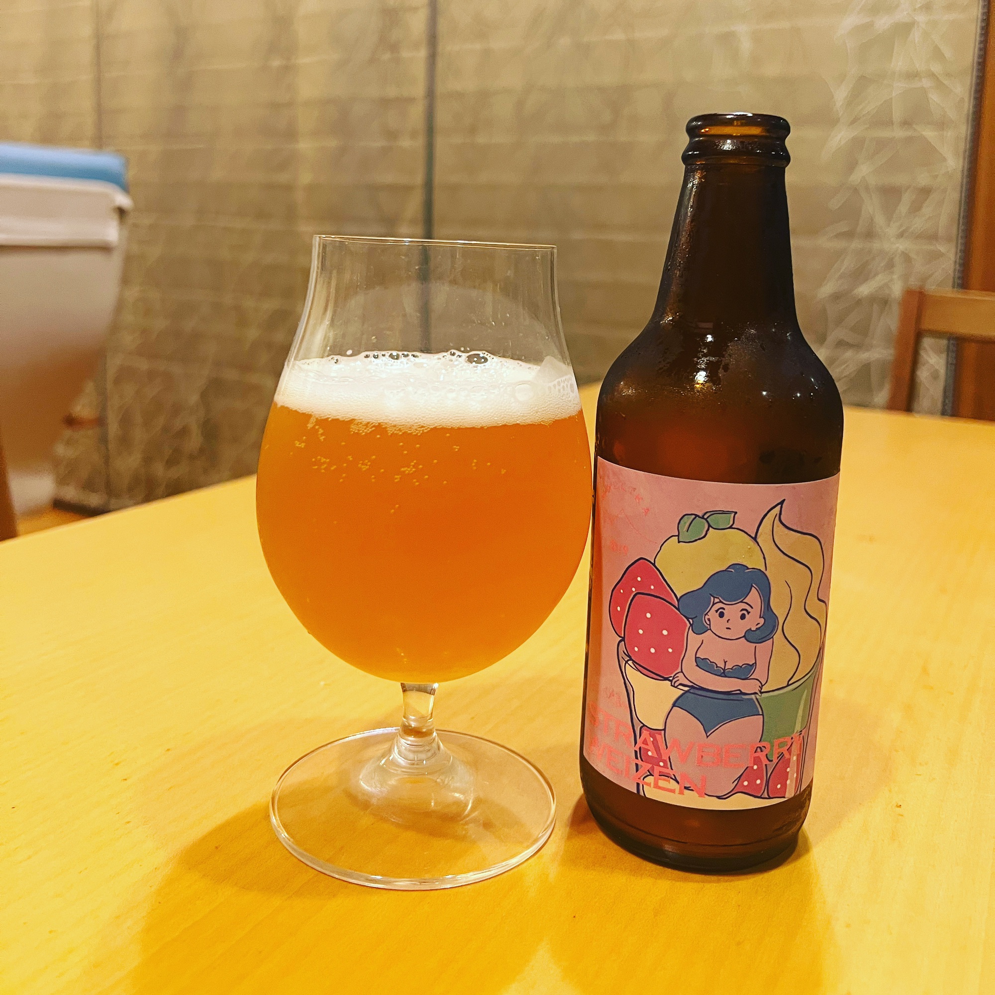 STRAWBERRY WEIZEN（Mallika Brewing） | outdoor and beers
