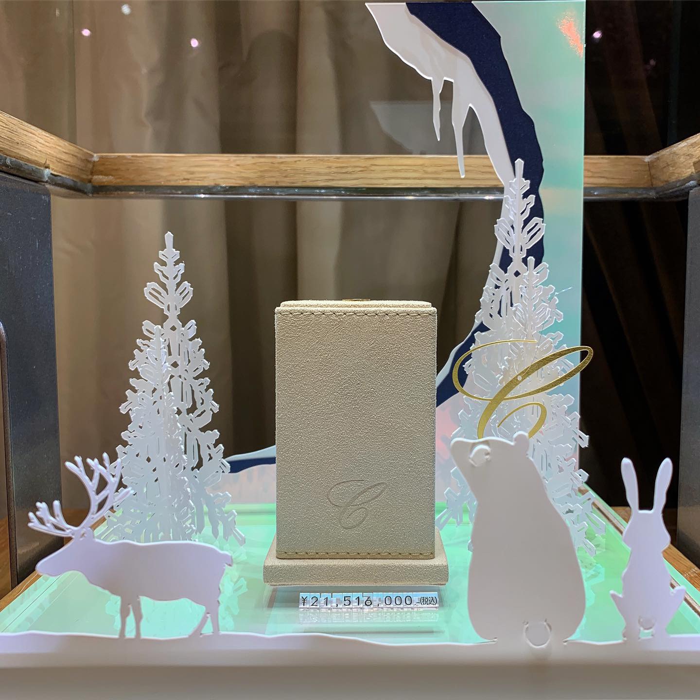 Chopard 銀座本店 GINZA SIX クリスマス | nekonekodesign PAPER