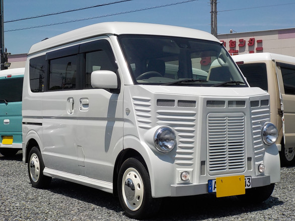 フレンチバス仕様 まるみ自動車