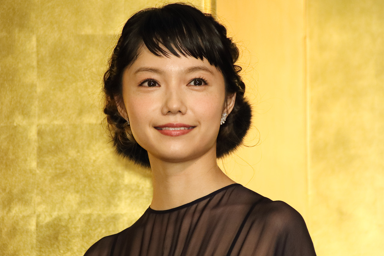 【ｱ ｲ ﾄﾞ ﾙ厳禁】芸能人・有名人のメイクpt.182 【整形話厳禁】 [無断転載禁止]©2ch.net	YouTube動画>9本 ->画像>289枚 