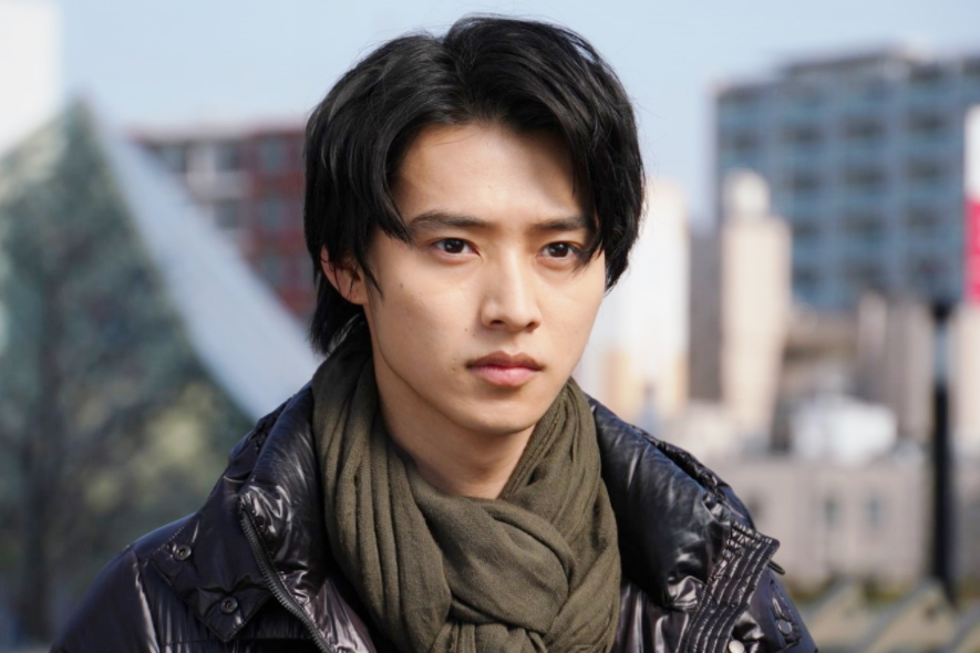 山崎賢人主演『ドメキス』、新田真剣佑との“からみシーン”特別公開 | AbemaTIMES