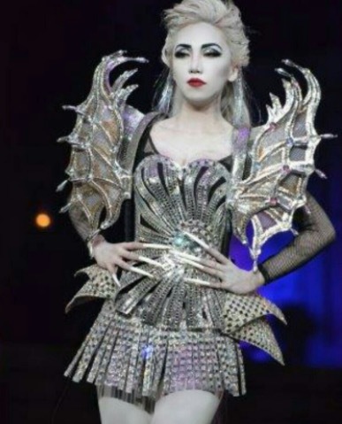 ざわちん ハロウィンメイク10連発 ガガやディズニーキャラまで人気メイクに反響 Abema Times