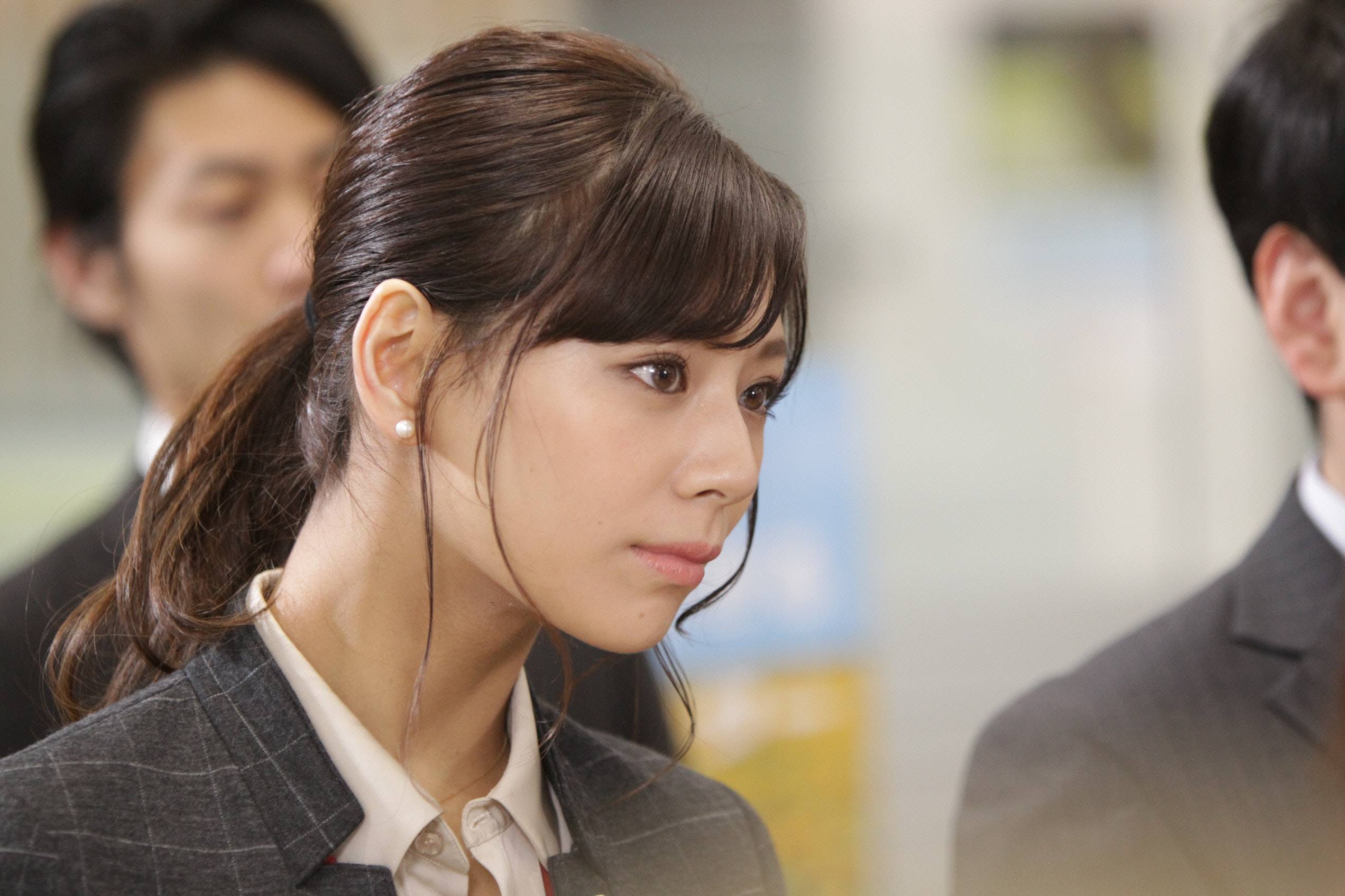 今すぐマネたい あすこん 西内まりやの 後れ毛アップヘア ドラマ Abema Times