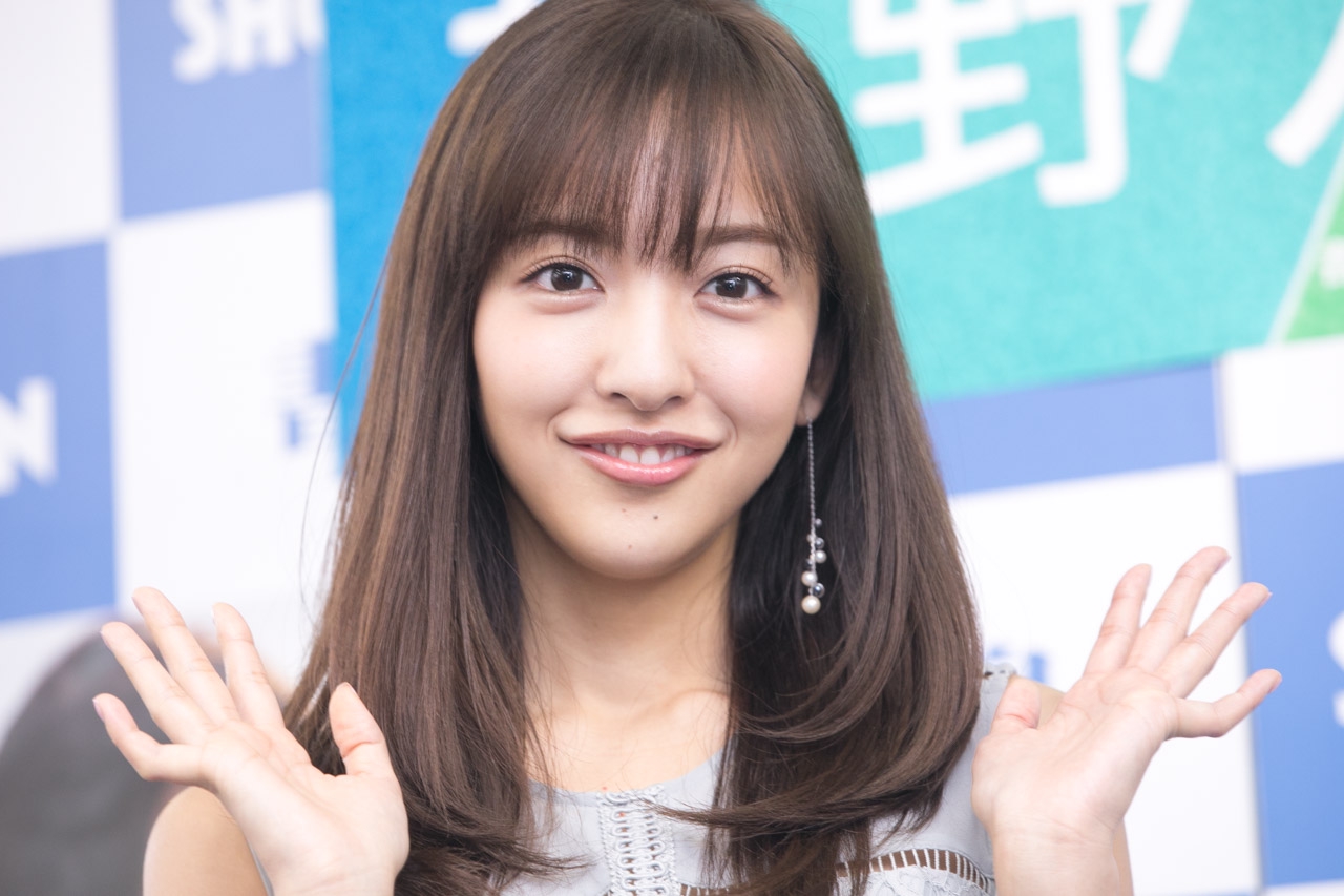 板野友美 久々に Akb48 仲間入りでファン歓喜 違和感ない 復活して欲しい の声も Abema Times