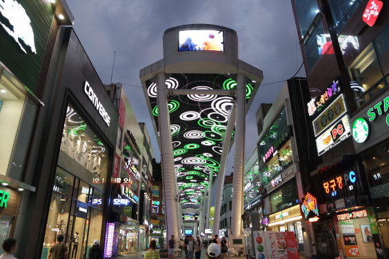 韓国 おすすめ 観光スポット 大田 テジョン 広域市 銀杏洞ウヌジョンイ文化通り Easygo Korea 韓国 おすすめ 観光スポット 大田 テジョン 広域市 銀杏洞ウヌジョンイ文化通り Easygo Korea