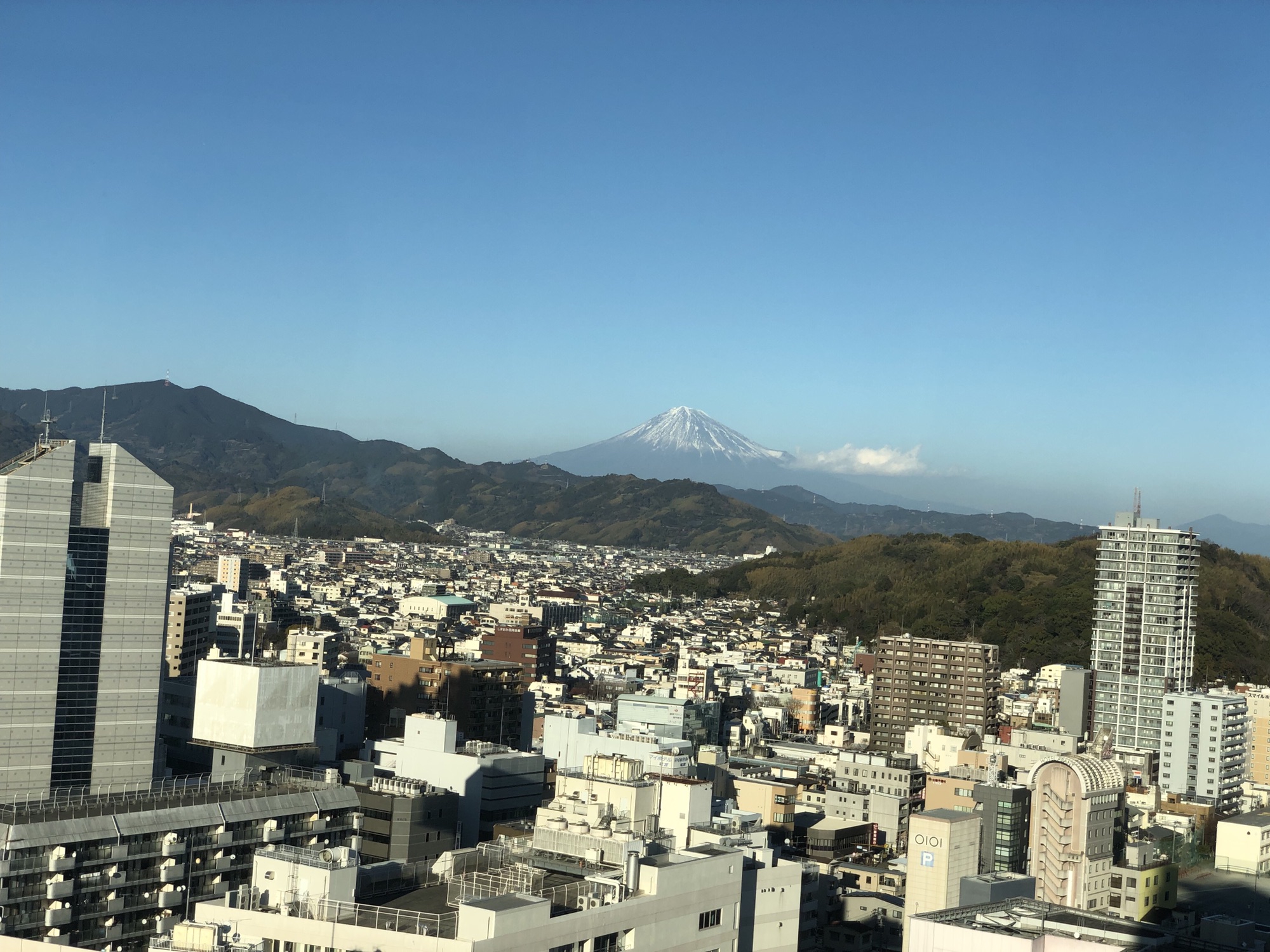 ロケーションの良い場所で新しいホールディングカンパニー設立の為のキックオフミーティング‼️ Benefitea株式会社