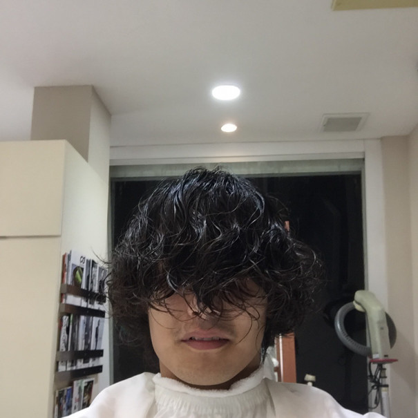 片山髪の毛切ったってさ Keisuke Katayama 片山髪の毛切ったってさ Keisuke Katayama