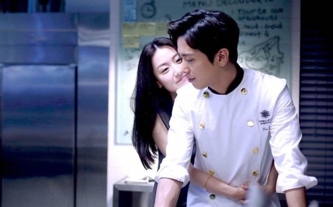 Cnblue ジョン ヨンファ 恋人とのバックハグ画像 中国映画 食神決戦 のスチールカットが公開 Cafe De K Entertainment Cnblue ジョン ヨンファ 恋人とのバックハグ画像 中国映画 食神決戦 のスチールカットが公開 Cafe De K Entertainment