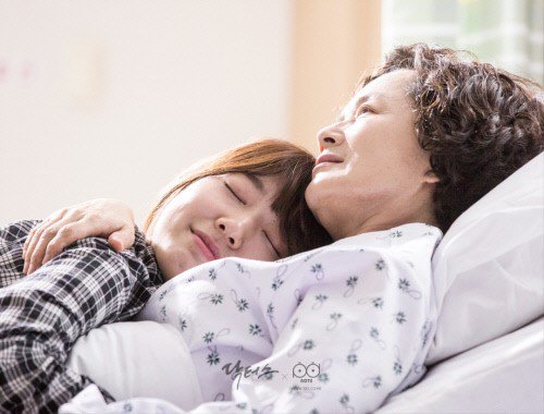 パク シネ 故キム ヨンエと涙の別れ ドラマ ドクターズ での深い絆 Cafe De K Entertainment