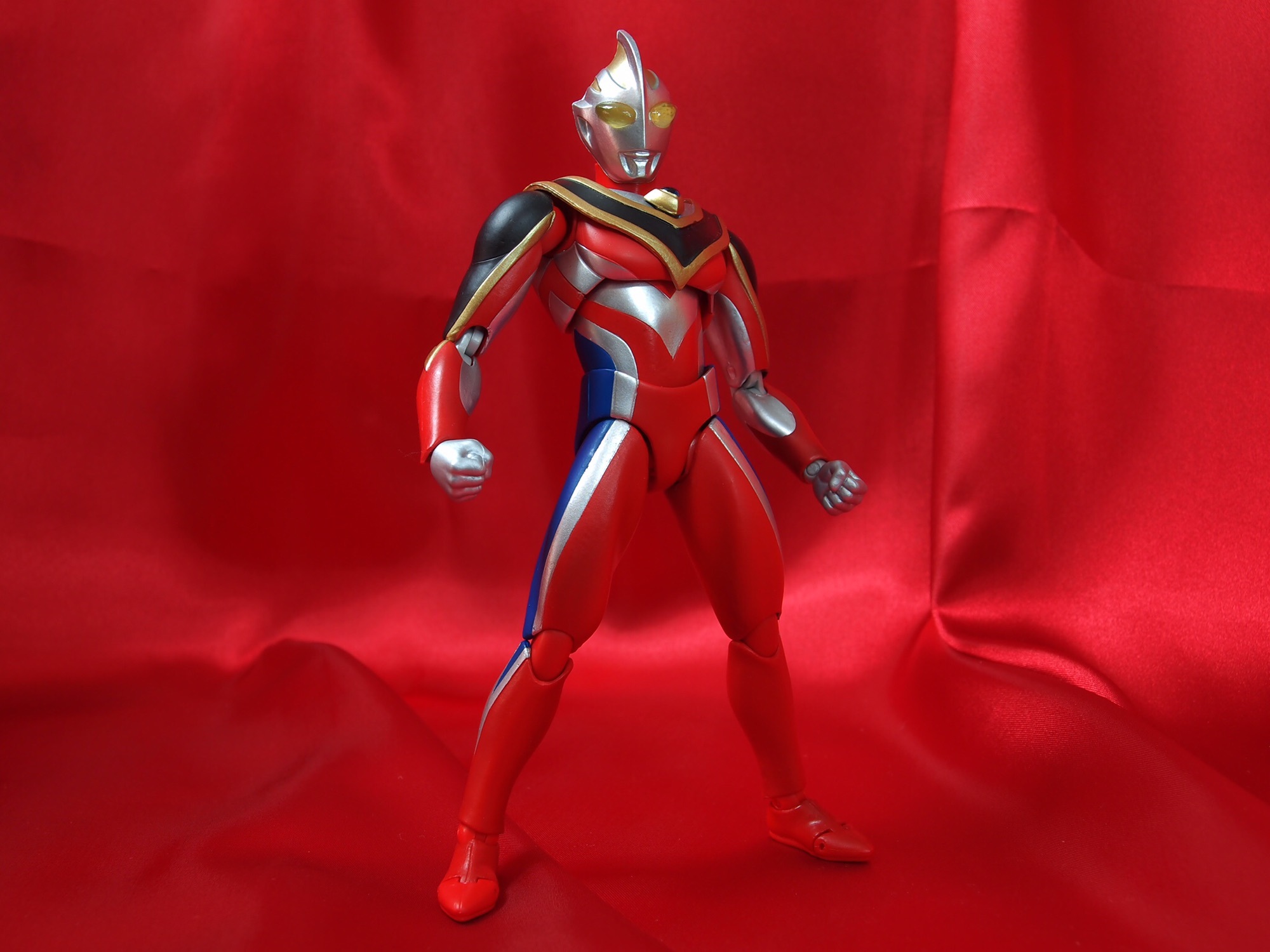 ウルトラアクト ウルトラマンガイア スプリームヴァージョン