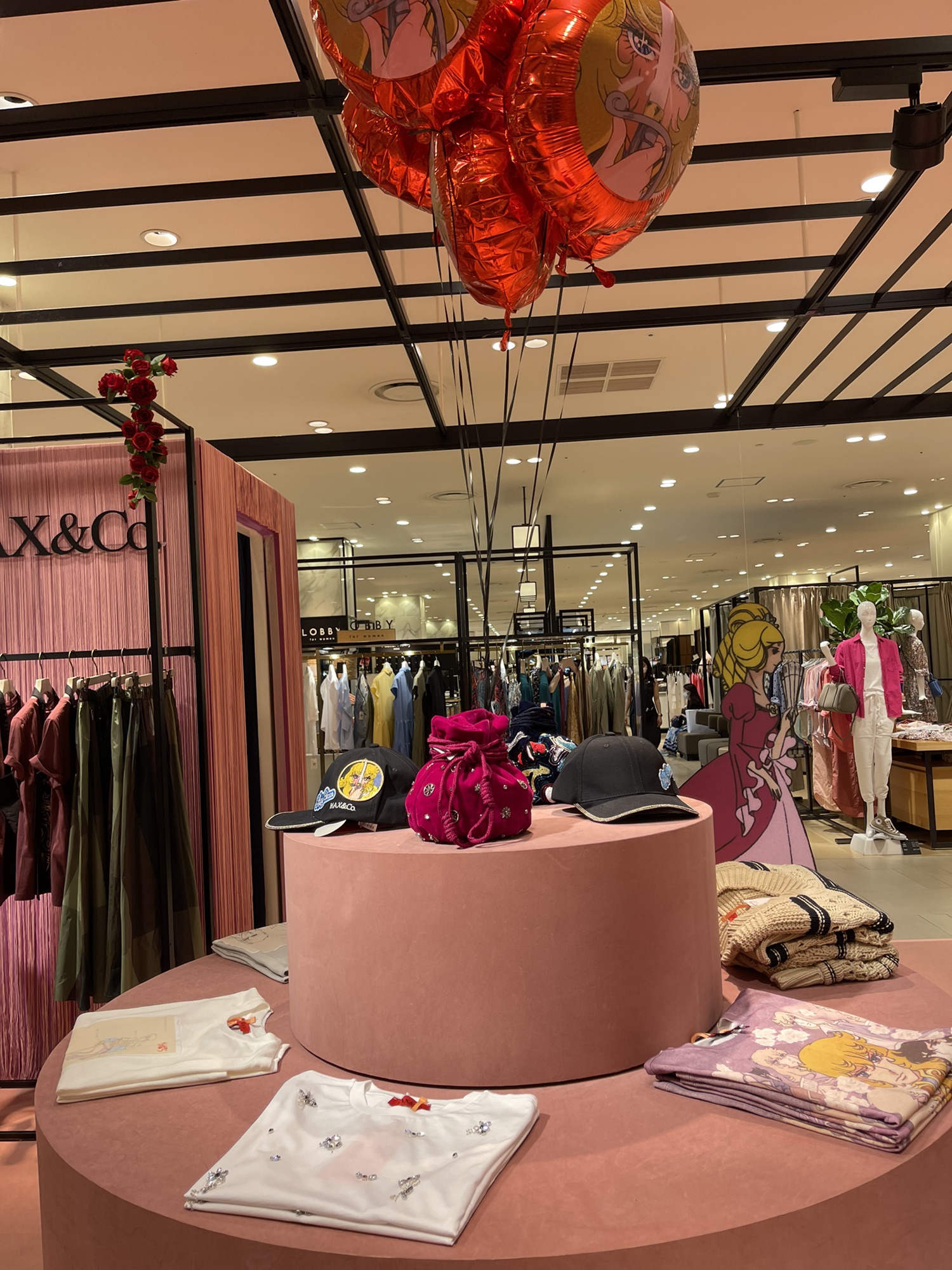 ベルサイユのばら ✖️ MAX&Co. @ 阪急うめだ本店 POP UP ショップ