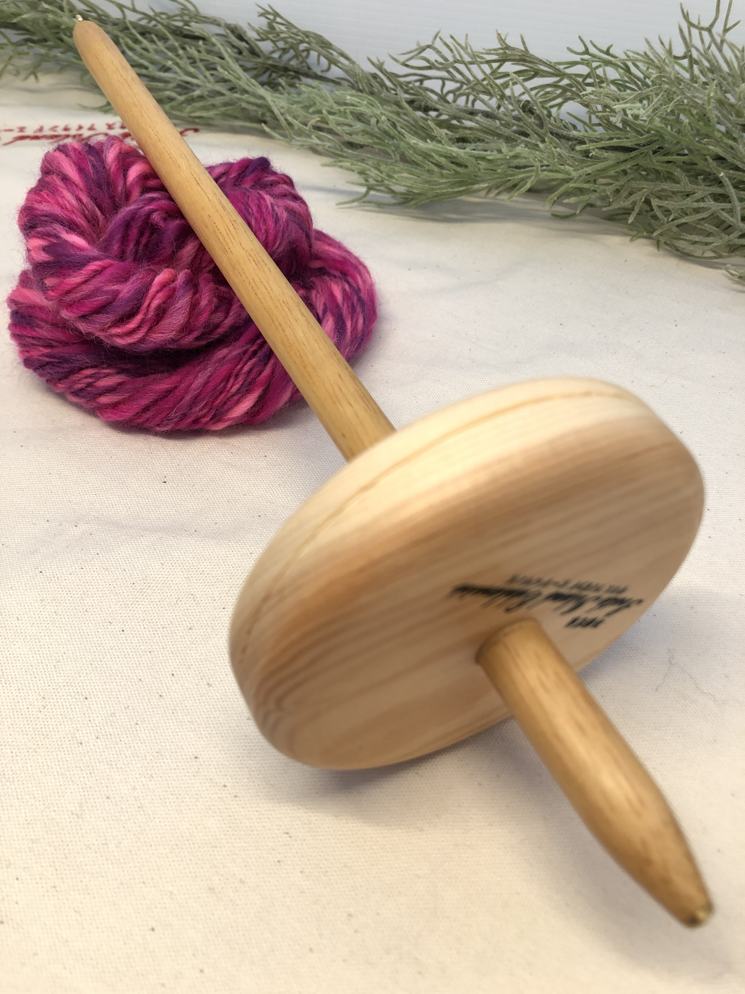 安い値段アートヤーン 手紡ぎ糸 毛糸(g-573 和洋裁材料