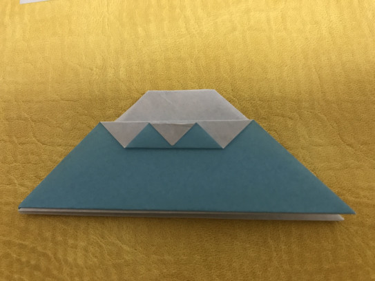 Origami Mt Fuji 富士山の折り紙を外国からのお客様へプレゼント Sally S English Lesson