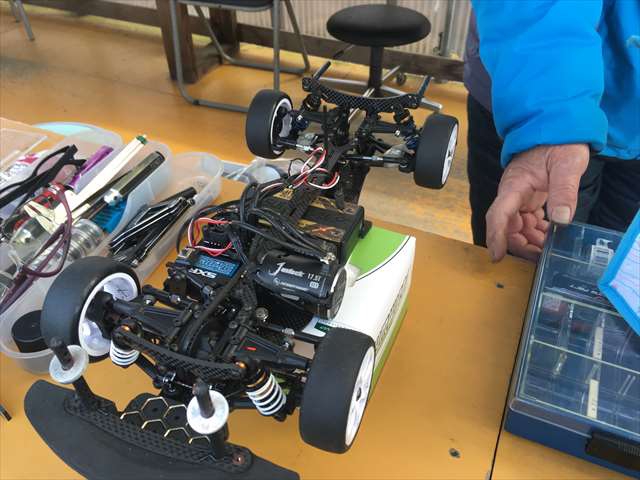 平日ですがFWD大集合！！ | RC・パーク Beetops