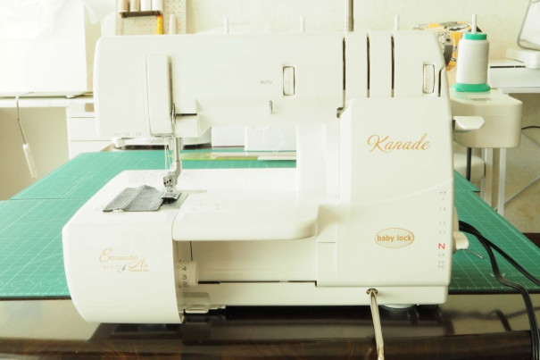 Kanade 自動糸調子付カバーステッチミシン ベビーロック baby lock  