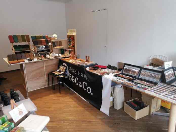 Pen and messageさんと590＆Co.さんの共同イベントで展示販売