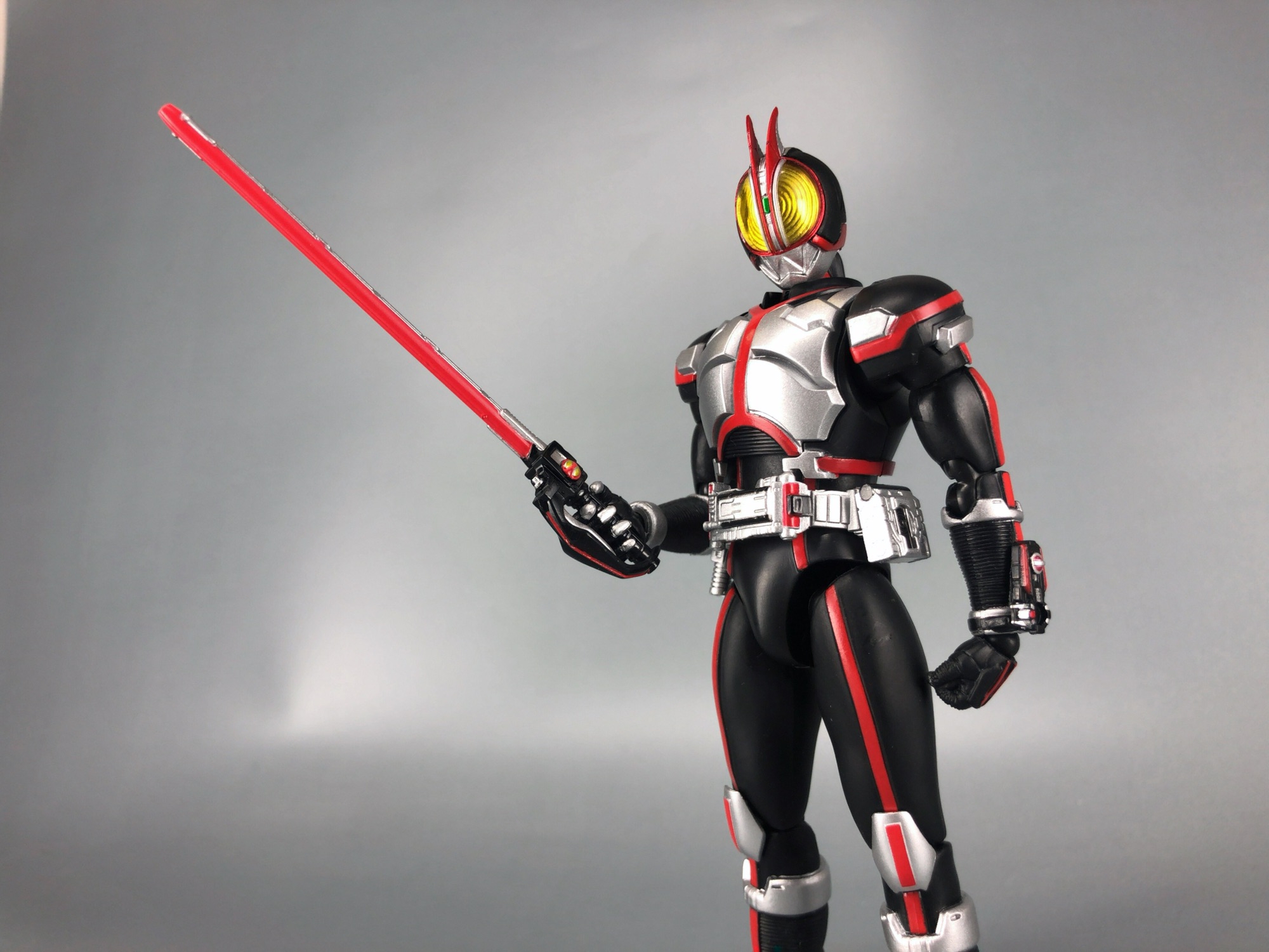 S.H.Figuarts 仮面ライダーファイズ -20 Kamen Rider Kicks Ver