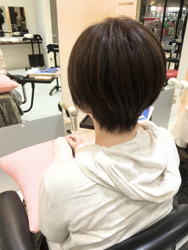 スッキリショートカット ストロークカット 神戸 須磨海浜公園駅前の美容院 Hair Design Merry