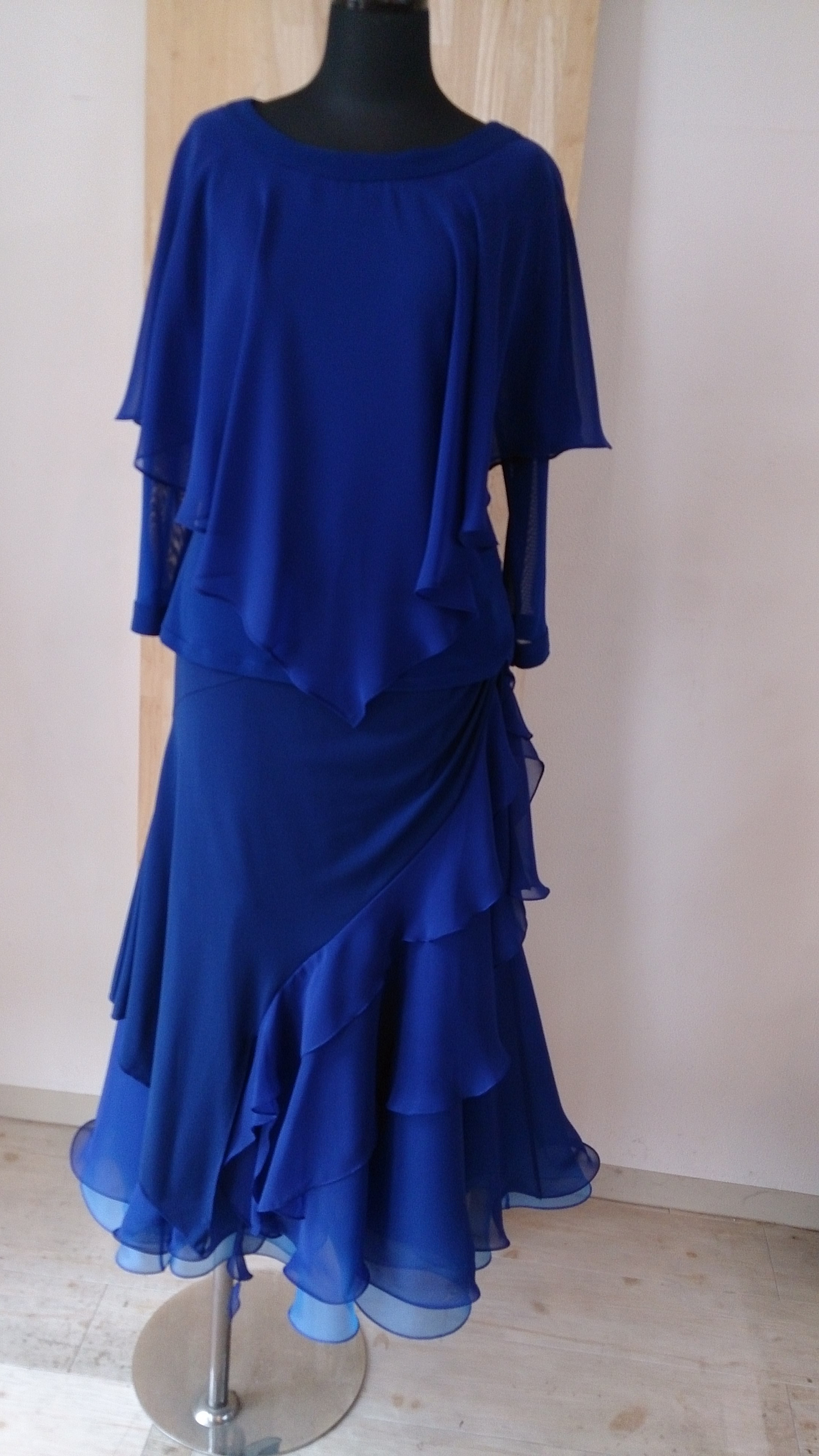 Bella 最高級ベリーダンス衣装 セットアップ ロイヤルブルー　フレアアーム付 ロイヤルブルー セットアップ Bella 最高級ベリーダンス衣装