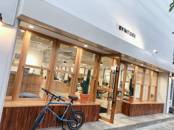 By My Side 沖縄県北谷町にある美容室 シェアスペース