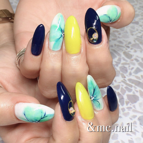 サンプルから自由にセレクト アートデザインコース Me Nail 蒲田 アンドミーネイル カマタ Me Nail