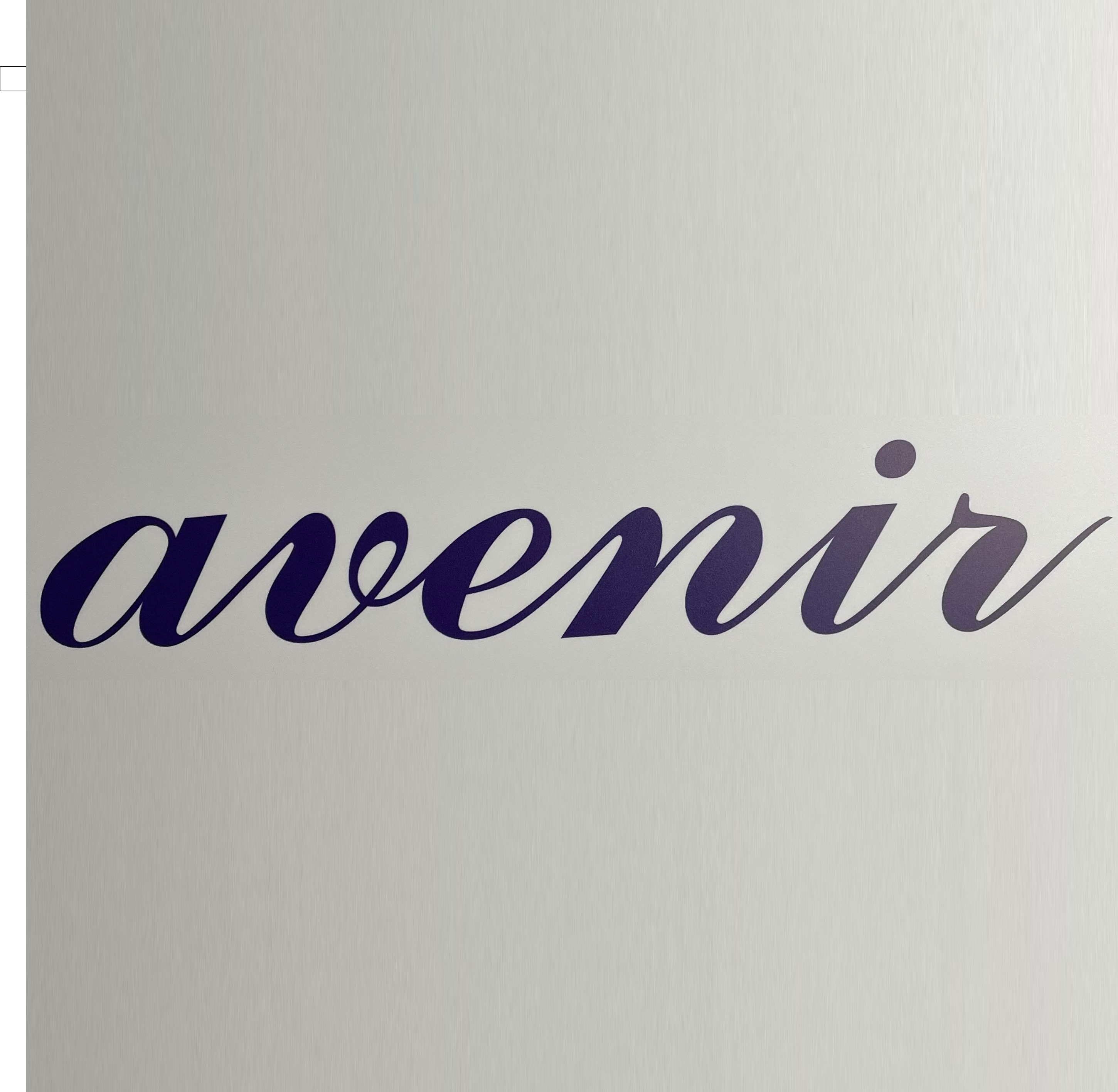 avenir アクアドエア専門サロン