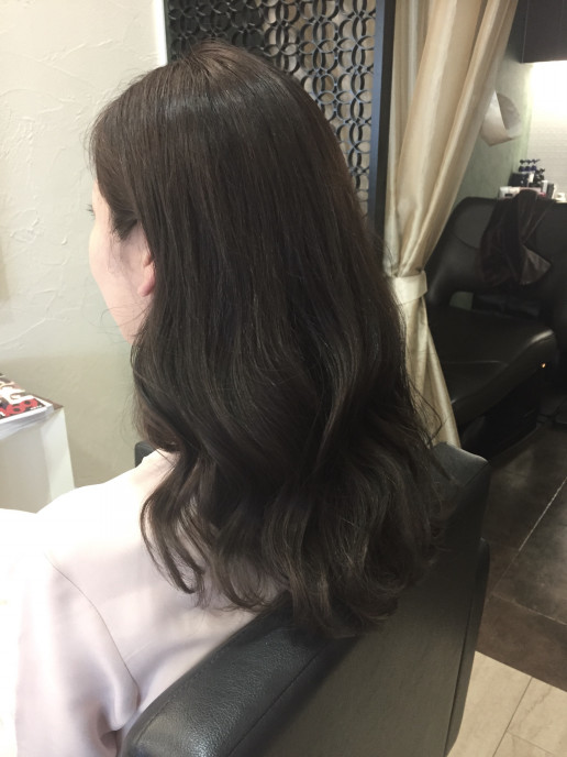 ヘアカラーブリーチなしのグレージュとピンク 成功法 Lily R ヘアカラーブリーチなしのグレージュとピンク 成功法 Lily R